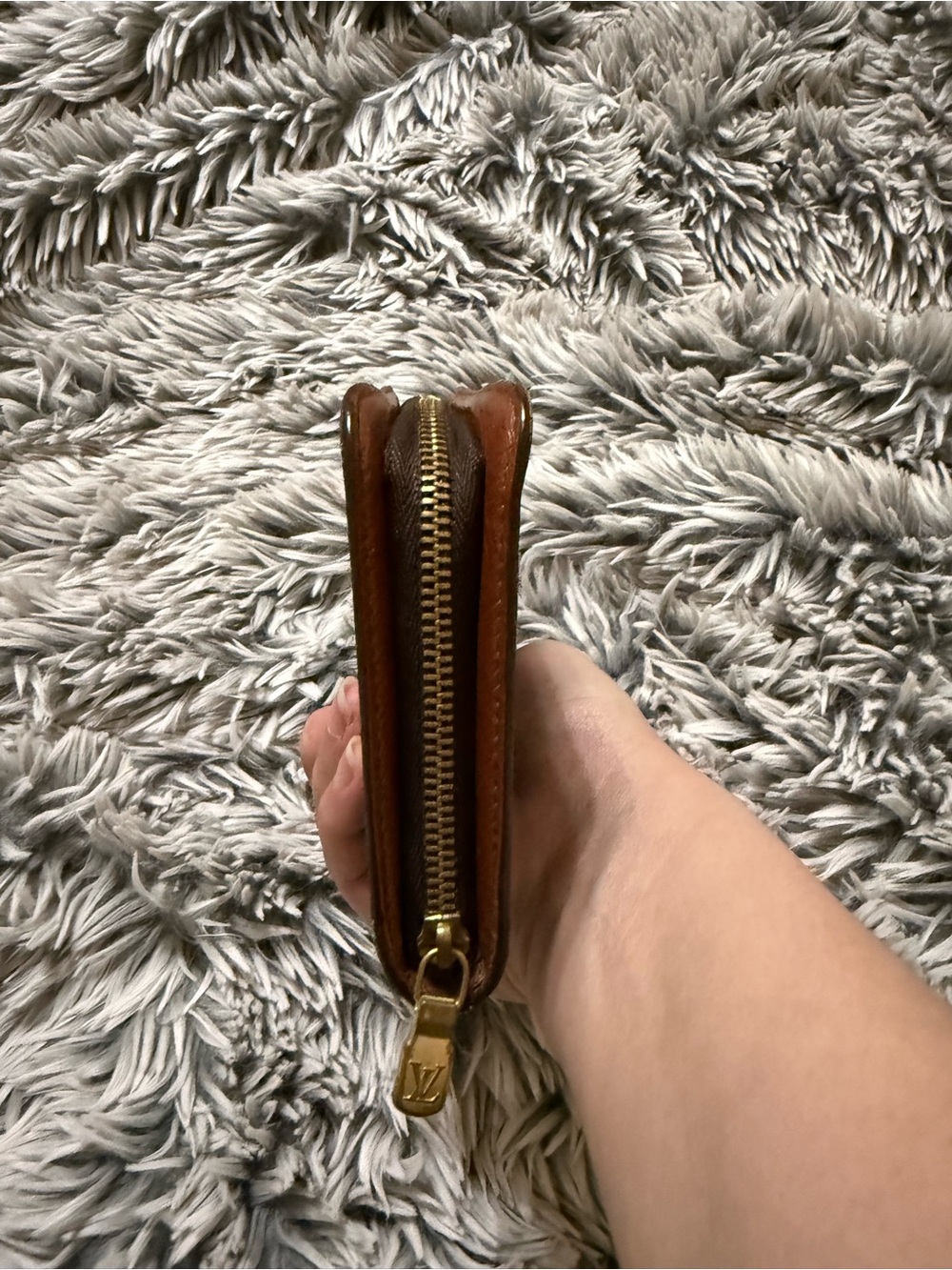 Louis Vuitton Monogram Zip Around Vintage Wallet - Picture 4 of 14